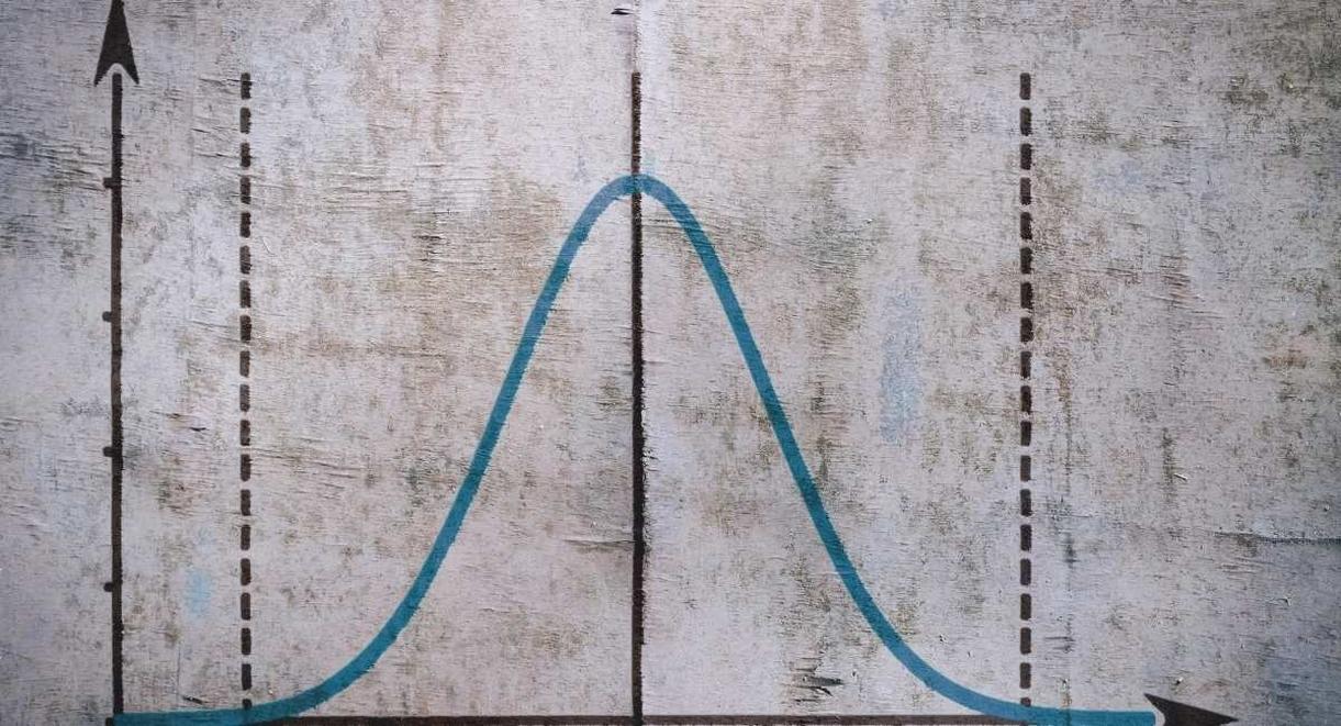 Illustration de la courbe de distribution normale en cloche